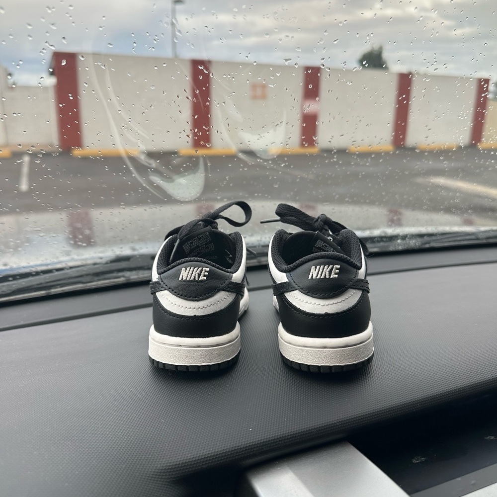 Nike toddler dunks - Picture 2 of 4